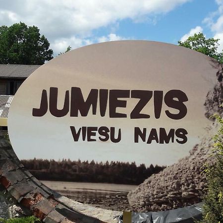 Guest House Jumiezis Pļaviņas Exterior foto